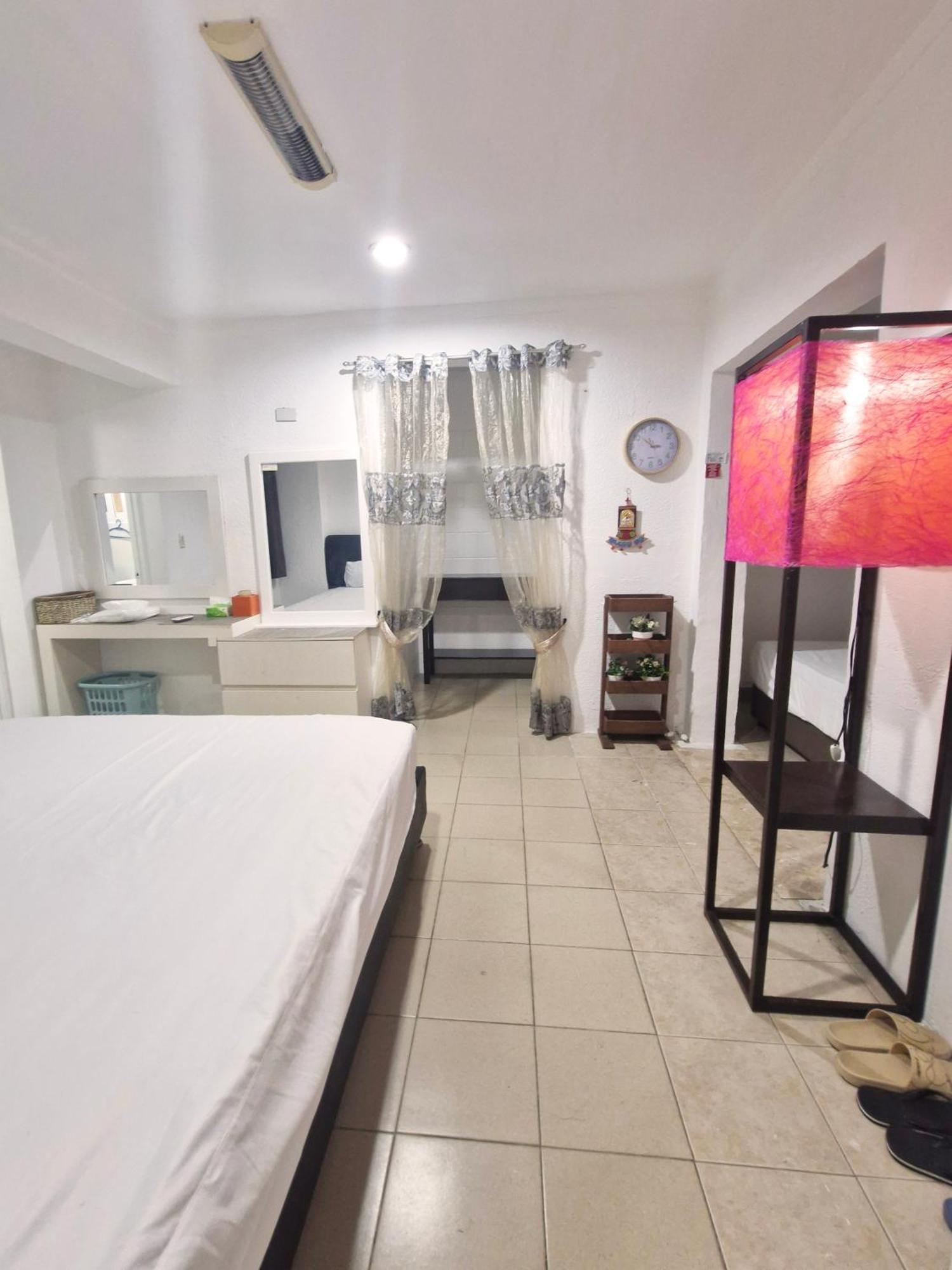 Clark Stay Fort Stotsenburg Bagian luar foto